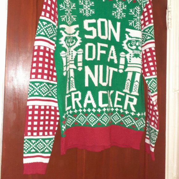 ๐ค MEN'S HOLIDAY SWEATER "SON OF A NUTCRACKER"- SZ: M + HOLIDAY GIFTS!! :) - Picture 3 of 6
